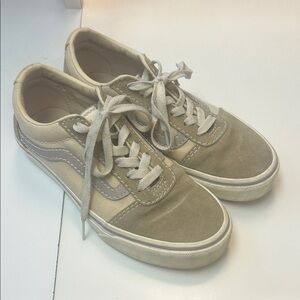 Vans Women's Sneakers in Beige and Cream